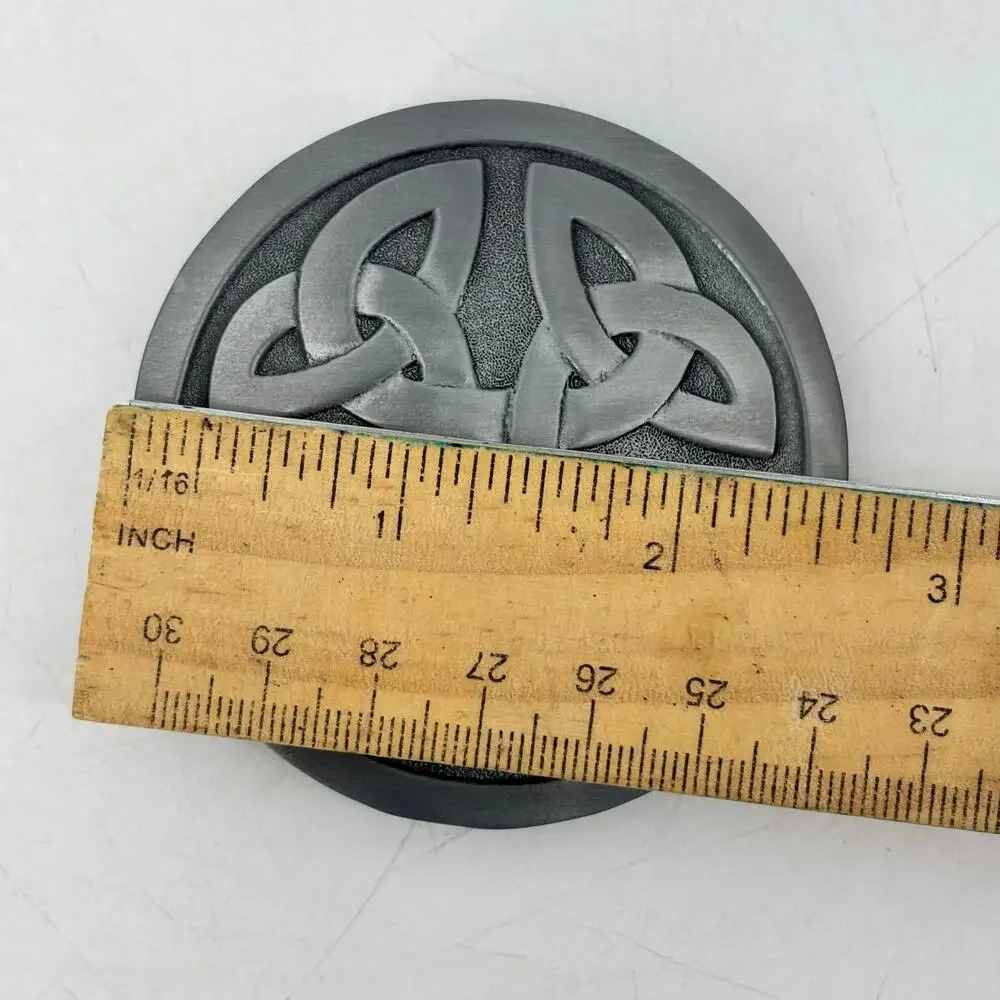 Great American Buckle Co Celtic Knot Round Eternity Connection